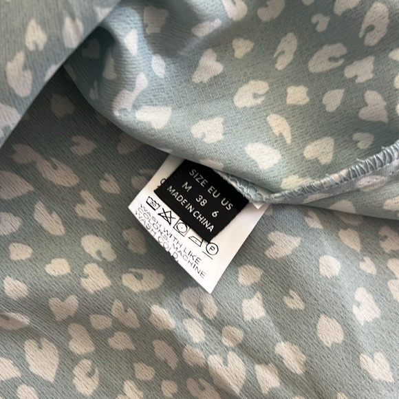 SHEIN Leopard Print Chiffon Shirts - Picture 4 of 5